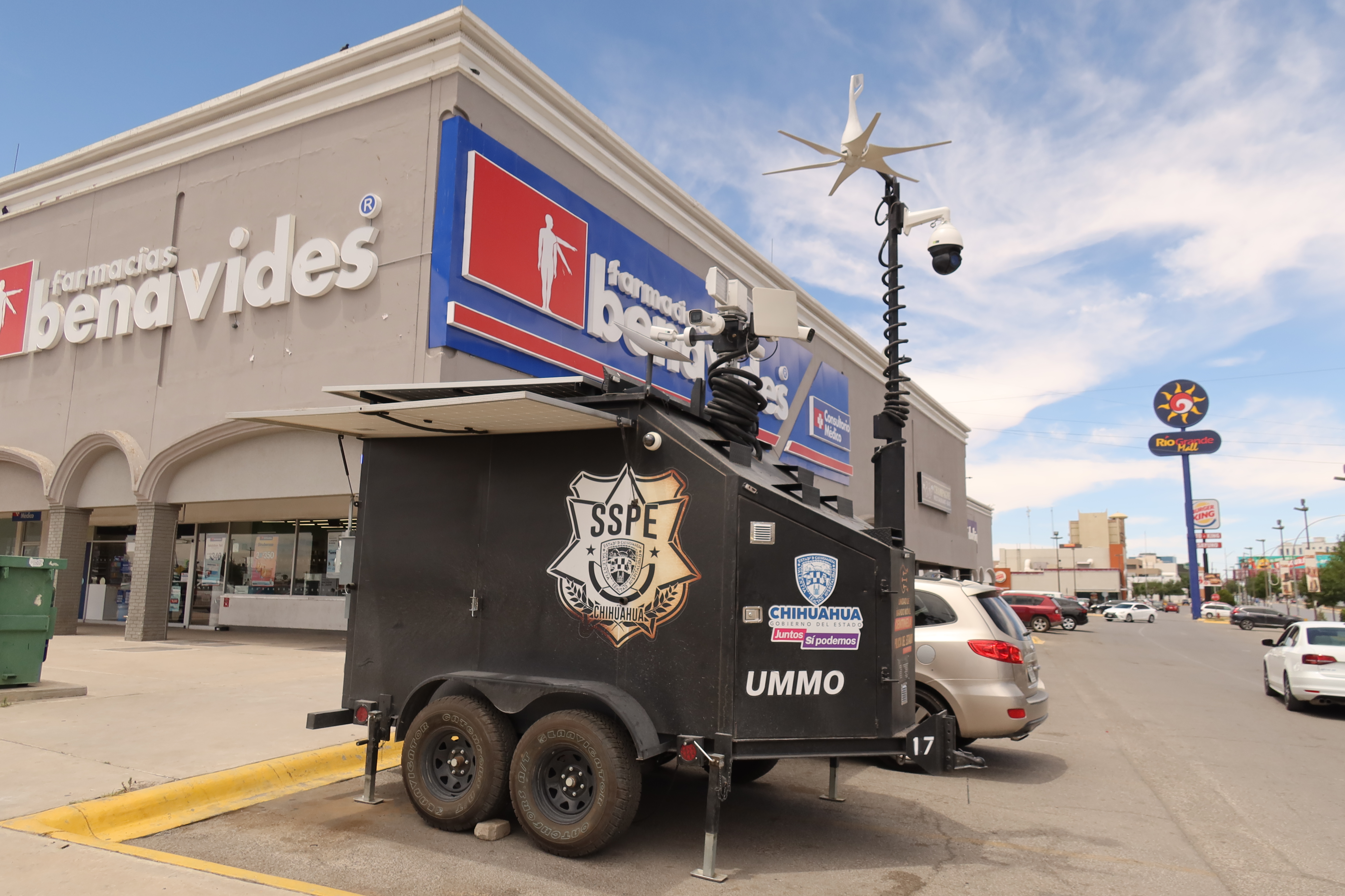 A small surveillance trailer outside a retail store in Ciudad Juarez.